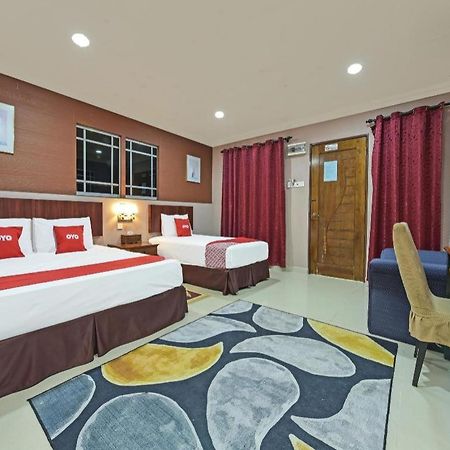 Oyo 90642 Twin Mutiara Chalet & Homestay Jeli Exteriör bild